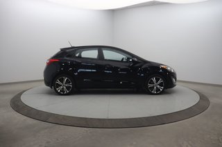 2016 Hyundai Elantra GT GLS in Chicoutimi, Quebec - 3 - w320h240px