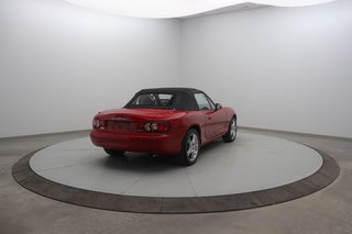 2004 Mazda MX-5 Miata Base