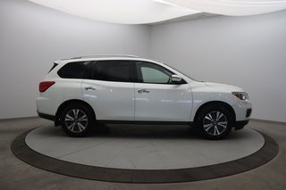 2019 Nissan Pathfinder in Jonquière, Quebec - 3 - w320h240px