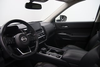 2022 Nissan Pathfinder in Baie-Comeau, Quebec - 6 - w320h240px