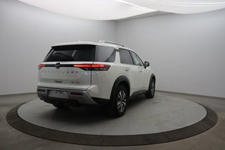 Nissan Pathfinder SL 2023