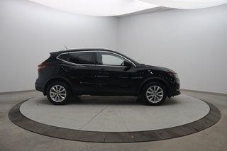 2020 Nissan Qashqai in Baie-Comeau, Quebec - 3 - w320h240px