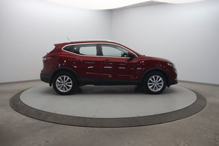 2021 Nissan Qashqai in Jonquière, Quebec - 3 - w320h240px
