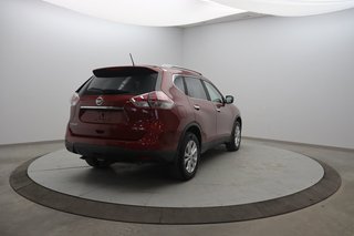 2016 Nissan Rogue in Jonquière, Quebec - 4 - w320h240px