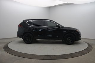 2018 Nissan Rogue in Jonquière, Quebec - 3 - w320h240px