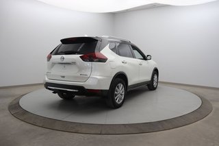 2020 Nissan Rogue in Jonquière, Quebec - 4 - w320h240px