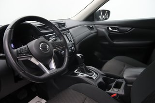 2020 Nissan Rogue S in Jonquière, Quebec - 6 - w320h240px