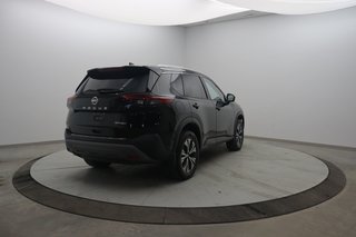 2021 Nissan Rogue SV in Chicoutimi, Quebec - 4 - w320h240px