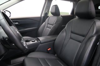 Nissan Rogue  2023 à Jonquière, Québec - 6 - w320h240px
