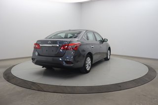 2018 Nissan Sentra in Baie-Comeau, Quebec - 4 - w320h240px