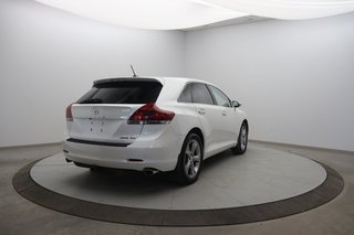 2016 Toyota Venza in Sept-Îles, Quebec - 4 - w320h240px