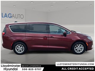 2023 Chrysler Grand Caravan SXT in Lloydminster, Saskatchewan - 4 - w320h240px