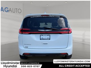 2021 Chrysler Pacifica Touring in Lloydminster, Saskatchewan - 6 - w320h240px