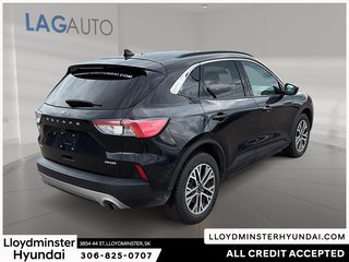 2022 Ford Escape SEL in Lloydminster, Saskatchewan - 5 - w320h240px