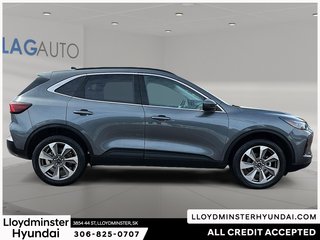 2025 Ford Escape Platinum in Lloydminster, Saskatchewan - 4 - w320h240px