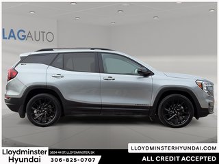 2024 GMC Terrain SLT in Lloydminster, Saskatchewan - 4 - w320h240px