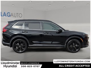 2025 Honda CR-V HYBRID Touring in Lloydminster, Saskatchewan - 5 - w320h240px
