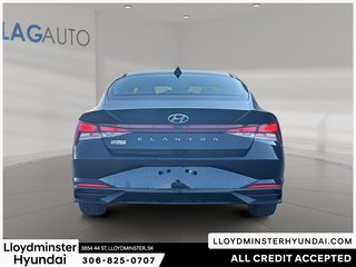 2021 Hyundai Elantra Preferred in Lloydminster, Saskatchewan - 6 - w320h240px