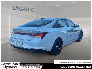 2021 Hyundai Elantra Essential in Lloydminster, Saskatchewan - 5 - w320h240px
