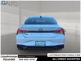 2021 Hyundai Elantra Essential in Lloydminster, Saskatchewan - 6 - w320h240px