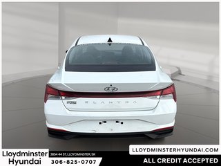 2021 Hyundai Elantra Essential in Lloydminster, Saskatchewan - 6 - w320h240px