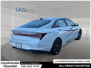 2021 Hyundai Elantra Preferred in Lloydminster, Saskatchewan - 5 - w320h240px