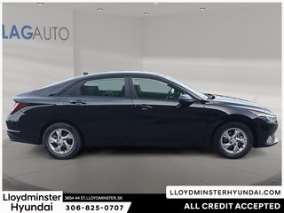 2021 Hyundai Elantra Essential in Lloydminster, Saskatchewan - 4 - w320h240px