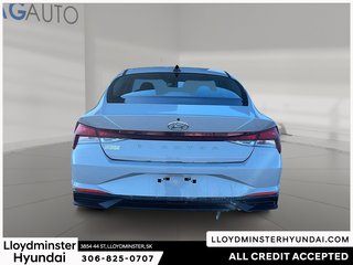 2021 Hyundai Elantra Preferred in Lloydminster, Saskatchewan - 6 - w320h240px
