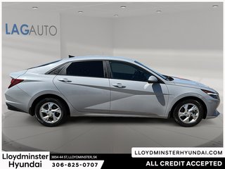 2022 Hyundai Elantra Essential in Lloydminster, Saskatchewan - 4 - w320h240px