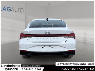 2023 Hyundai Elantra Preferred in Lloydminster, Saskatchewan - 6 - w320h240px