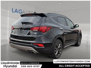 2018 Hyundai Santa Fe Sport Ultimate in Lloydminster, Saskatchewan - 5 - w320h240px