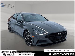 2020 Hyundai Sonata Luxury in Lloydminster, Saskatchewan - 3 - w320h240px