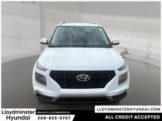 2022 Hyundai Venue Preferred in Lloydminster, Saskatchewan - 2 - w320h240px