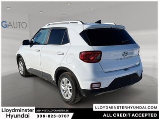 2022 Hyundai Venue Preferred in Lloydminster, Saskatchewan - 3 - w320h240px