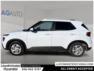 2022 Hyundai Venue Preferred in Lloydminster, Saskatchewan - 4 - w320h240px