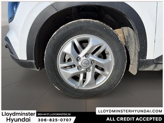 2022 Hyundai Venue Preferred in Lloydminster, Saskatchewan - 6 - w320h240px