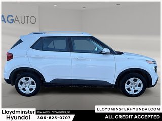 2022 Hyundai Venue Preferred in Lloydminster, Saskatchewan - 5 - w320h240px