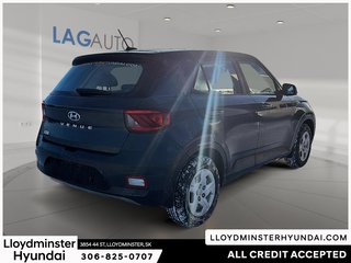 2023 Hyundai Venue Essential in Lloydminster, Saskatchewan - 5 - w320h240px