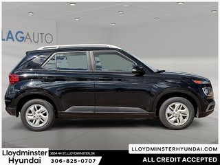 2023 Hyundai Venue Preferred in Lloydminster, Saskatchewan - 4 - w320h240px