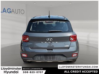2024 Hyundai Venue Essential in Lloydminster, Saskatchewan - 6 - w320h240px