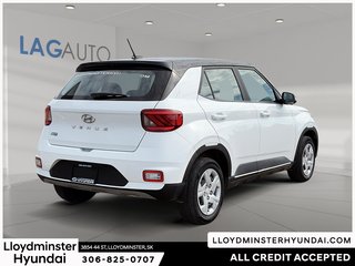 2024 Hyundai Venue Essential in Lloydminster, Saskatchewan - 5 - w320h240px