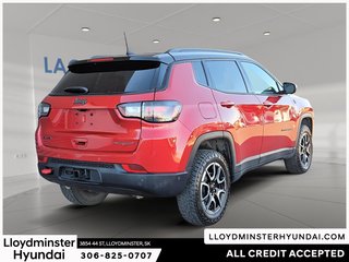 2024 Jeep Compass Trailhawk in Lloydminster, Saskatchewan - 5 - w320h240px