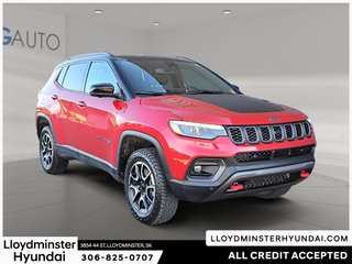 2024 Jeep Compass Trailhawk in Lloydminster, Saskatchewan - 3 - w320h240px