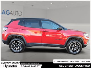 2024 Jeep Compass Trailhawk in Lloydminster, Saskatchewan - 4 - w320h240px