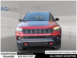 2024 Jeep Compass Trailhawk in Lloydminster, Saskatchewan - 2 - w320h240px