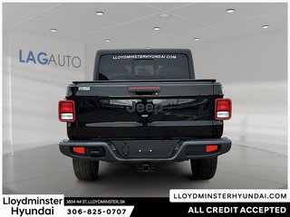 2023 Jeep Gladiator Sport S in Lloydminster, Saskatchewan - 6 - w320h240px