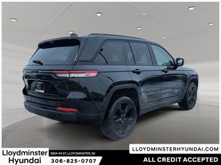 2023 Jeep Grand Cherokee Limited in Lloydminster, Saskatchewan - 5 - w320h240px