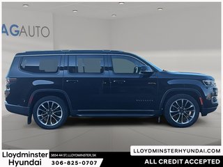 2022 Jeep Wagoneer Series II in Lloydminster, Saskatchewan - 4 - w320h240px