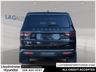 2022 Jeep Wagoneer Series II in Lloydminster, Saskatchewan - 6 - w320h240px