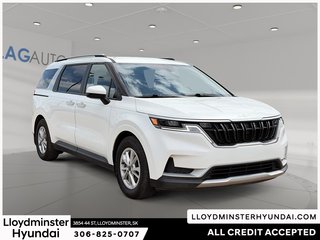 2024 Kia Carnival LX in Lloydminster, Saskatchewan - 3 - w320h240px